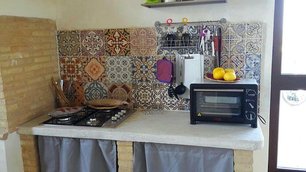 Contrada Gibbesi Villa Gibbesi Vecchio Bagian luar foto