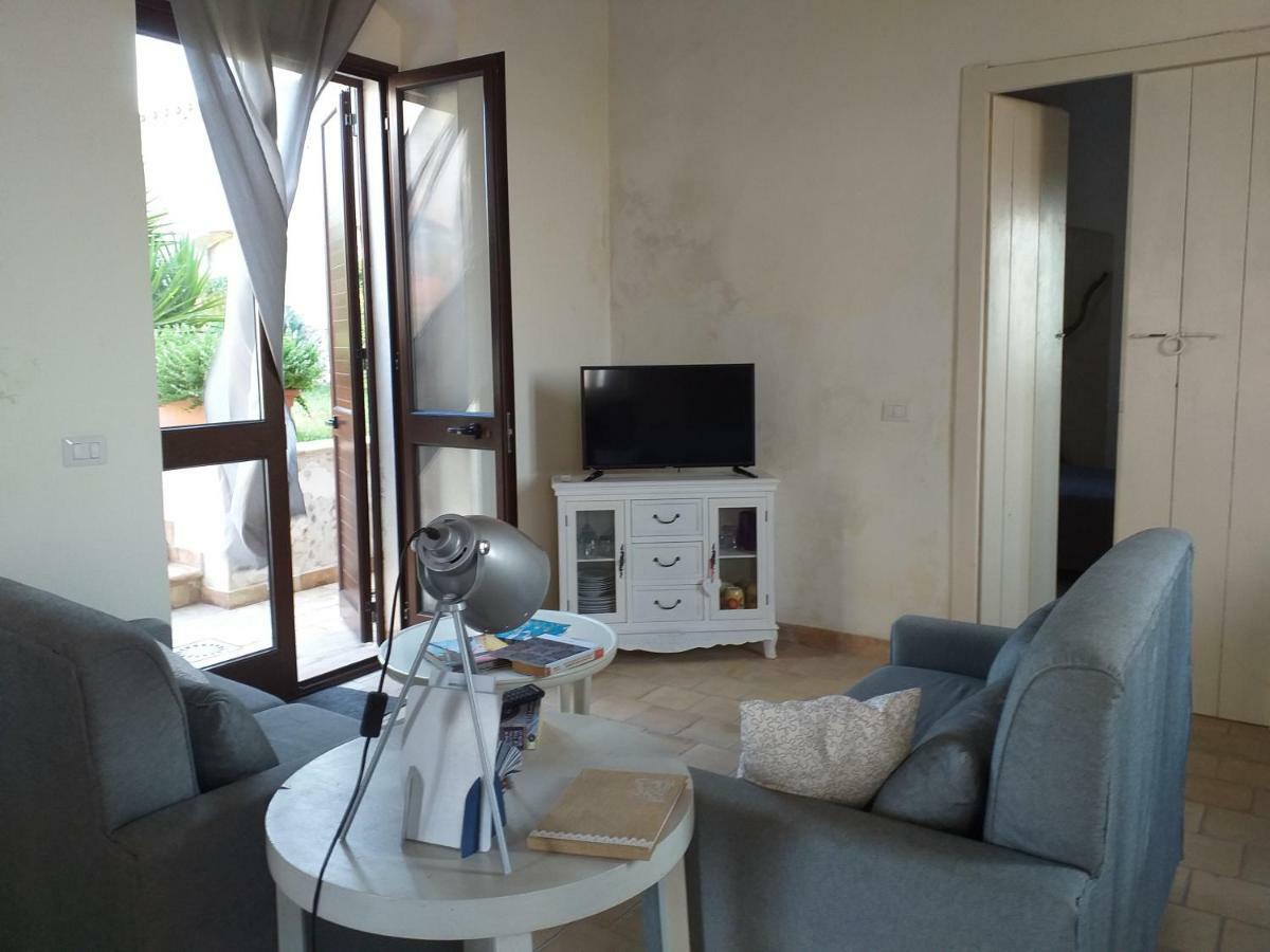 Contrada Gibbesi Villa Gibbesi Vecchio Bagian luar foto
