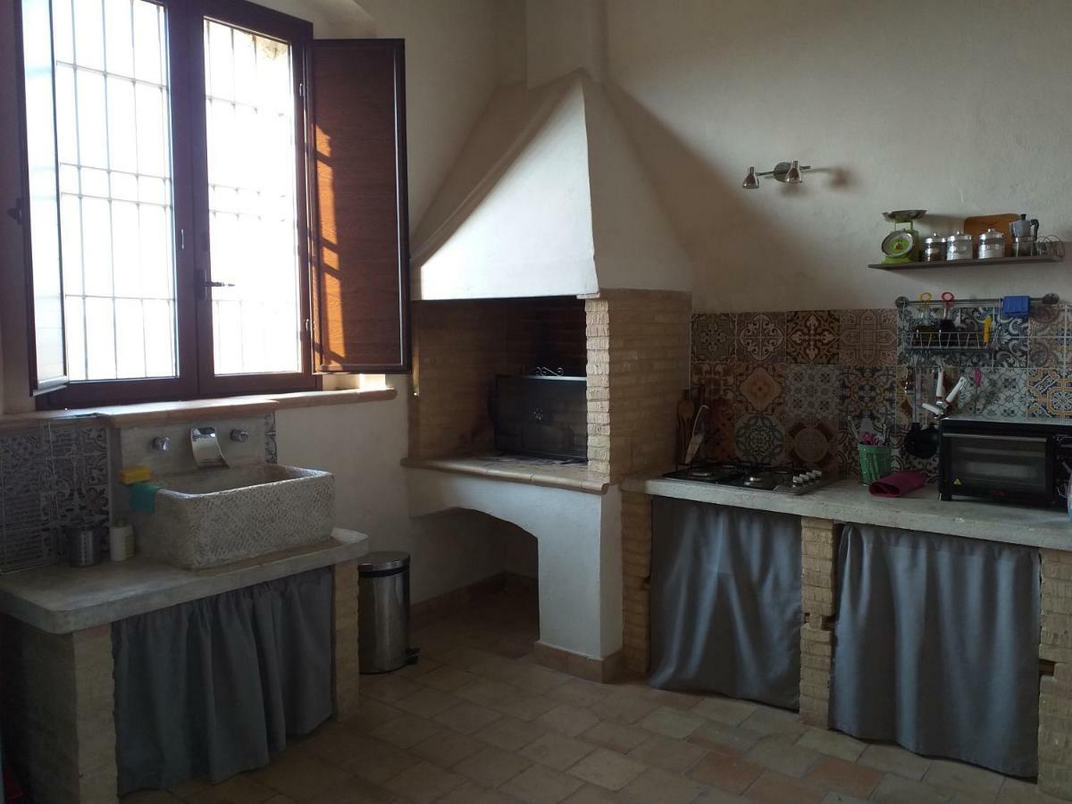 Contrada Gibbesi Villa Gibbesi Vecchio Bagian luar foto